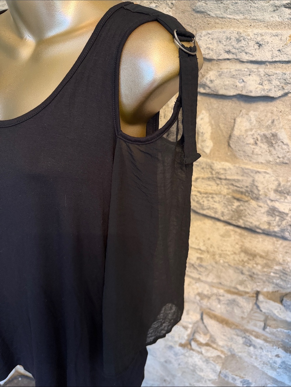 Black Cold-Shoulder Women’s Top - Picture 3 of 7